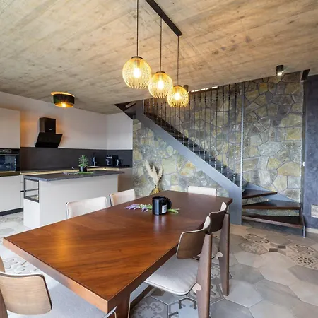 Marigold أوباتيا