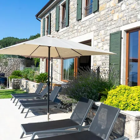 Villa Marigold