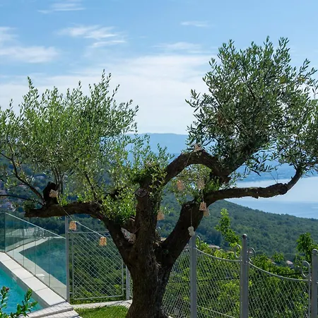 Marigold Villa